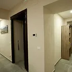Cara Nápoly