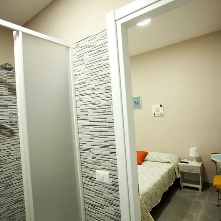 Cara Bed & Breakfast 2*