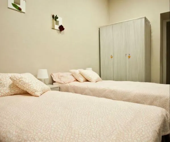 Cara Oda ve Kahvaltı